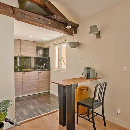 One Sauna & Jacuzzi Versailles