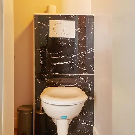 Appartement One Sauna & Jacuzzi *