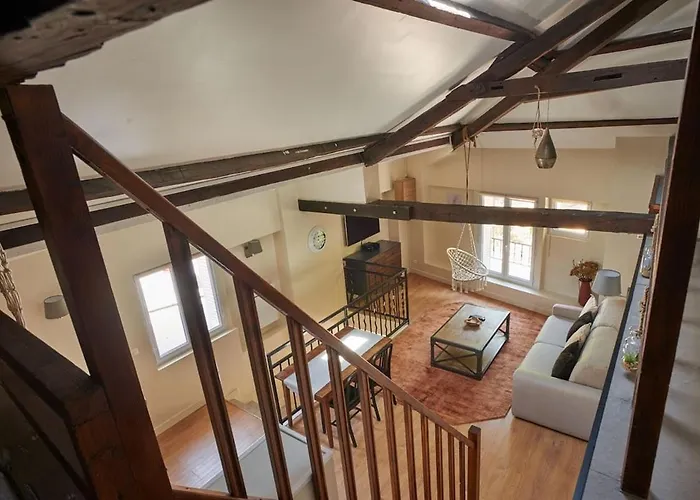 One Sauna & Jacuzzi * Versalles