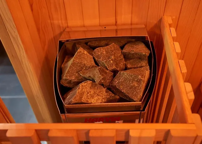 One Sauna & Jacuzzi * Wersal